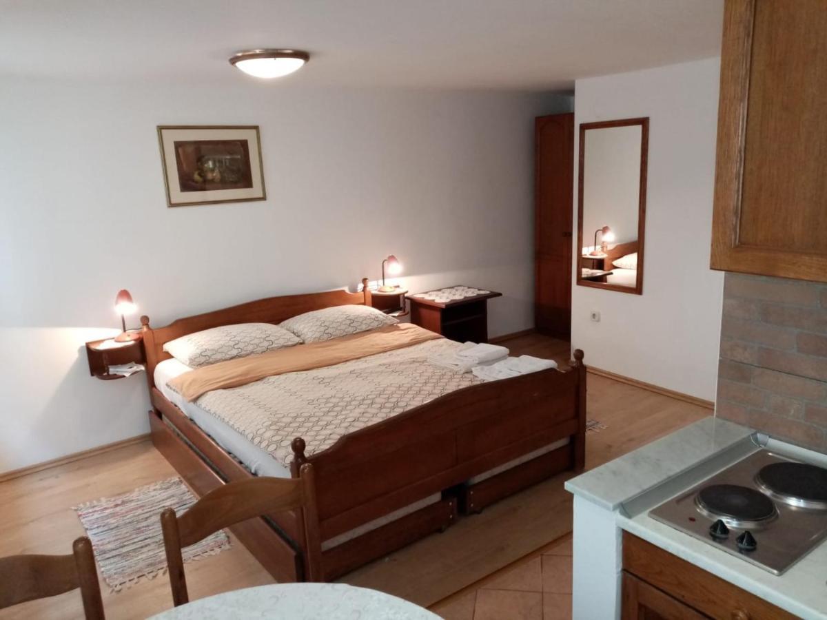 Apartments Ivanis Врсар Экстерьер фото